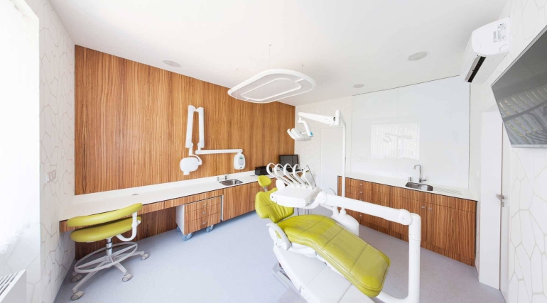 Přijmeme zubního lékaře/lékařku