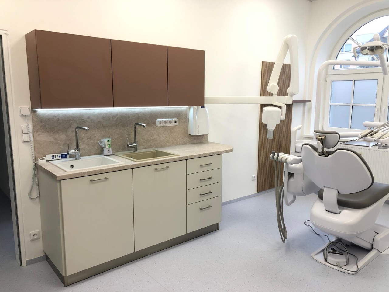Hledá se dentální hygienistka do České Lípy a&nbsp;do Hostinného 