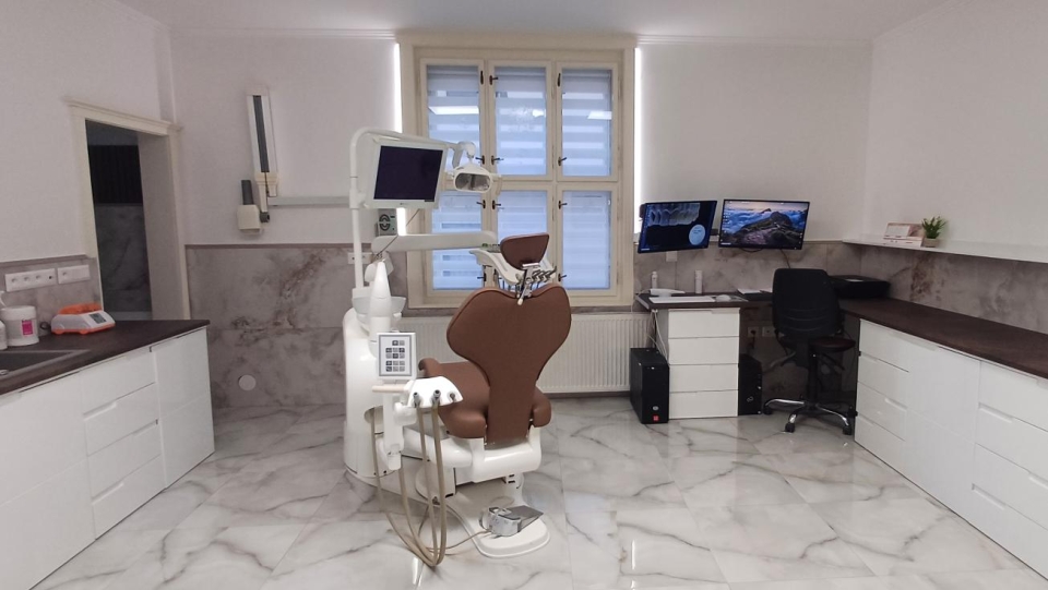 Hledá se zubní lékař - Ústí nad Orlicí. Pardubický kraj