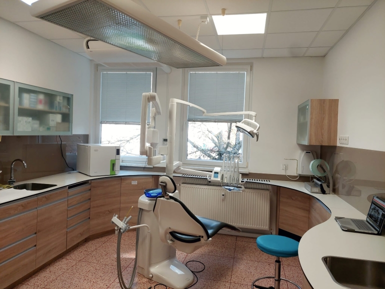 Dentsan Borovany hledá dentální hygienistku Dentsan Borovany hledá dentální hygienistku