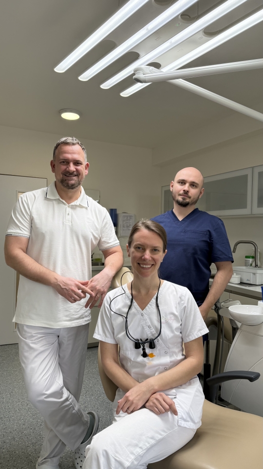 Hledáme zubního lékaře / lékařku do moderní ordinace v Praze 5 Hledáme zubního lékaře / lékařku do moderní ordinace v Praze 5