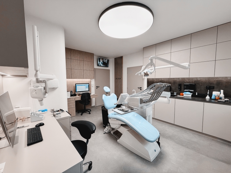 Zubní lékař / Zubní lékařka