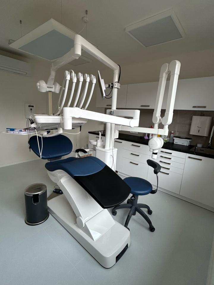 Hledá se zubní lékař: Trubín, Králův Dvůr