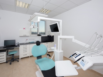 DentalCare Clinic přijme stomatologa/žku do svého týmu