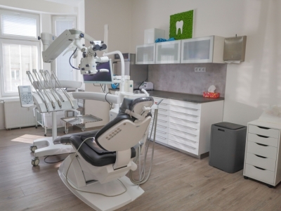 ZUBNÍ LÉKAŘ/-KA PARDUBICE