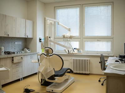 Zubní lékař / zubní lékařka – Hranice