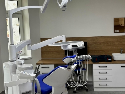 ZUBNÍ LÉKAŘ / -ŘKA VYŠKOV