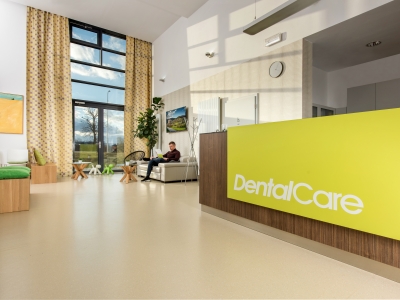 DentalCare Clinic přijme stomatologa/žku do svého týmu