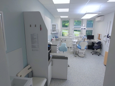 Příjmu zubního lékaře či lékařku na HPP -2-5 dní/t., Bílovec