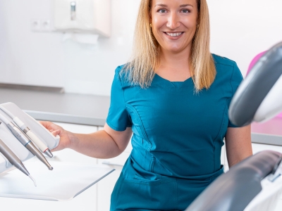 Dentální hygienistka | Benefity, prémie, přátelský tým