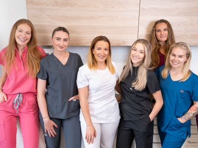 Dentální hygienistka | Benefity, prémie, přátelský tým