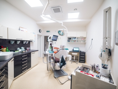 Přijmeme zubního lékaře či budoucího absolventa