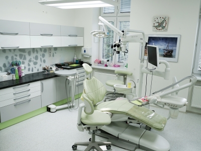 Zubní instrumentářka / sestra – Zubní klinika ALDENTA Brno