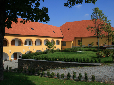 Hledáme zubního lékaře, Zbraslavice