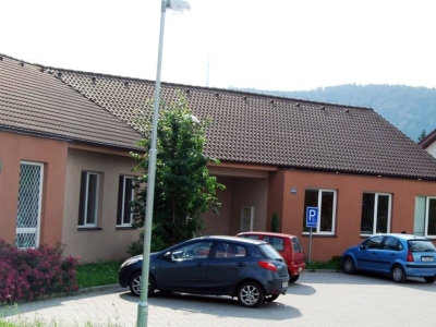 Obec Vrané nad Vltavou hledá zubního lékaře / lékařku